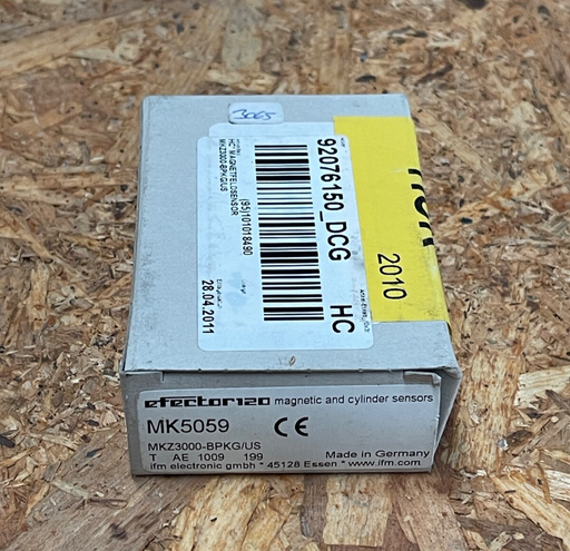 IFM Electronic - MK5059 - Magnetic Cylinder Sensor, PNP, 10–30 V DC