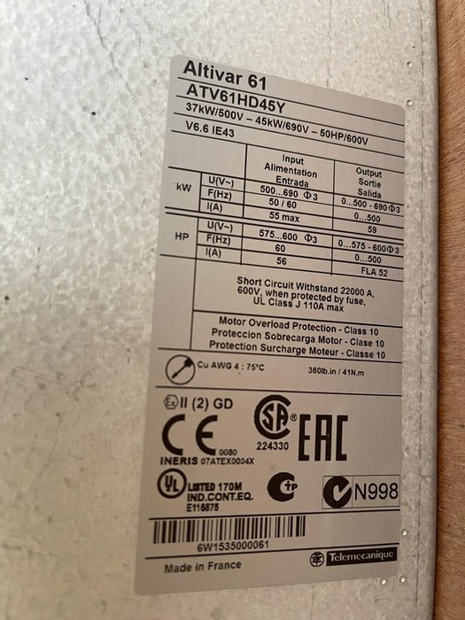 Schneider Electric, ATV61HD45Y, ATV61 37kW/500V - 45kW/690V - 50HP/600V