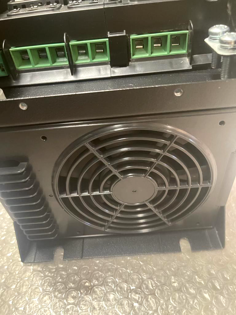 EATON VFD DA1-34030FB-B55N 380-480VAC 15kW 3P AC Speed Drive