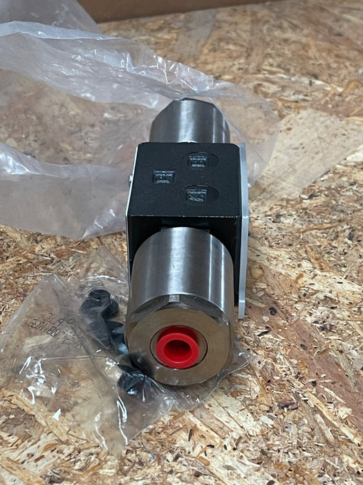 Continental Hydraulics - VAD03M-3A-G-10-B - Air-Operated 3-Position D03