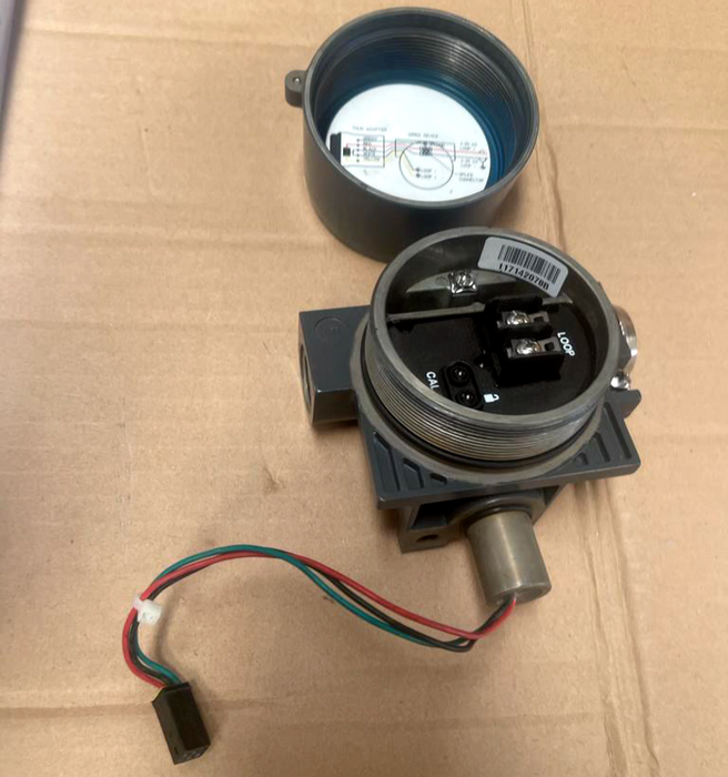 FISHER Parts by Emerson FIELDVUE 19B5401X142 Terminal Box