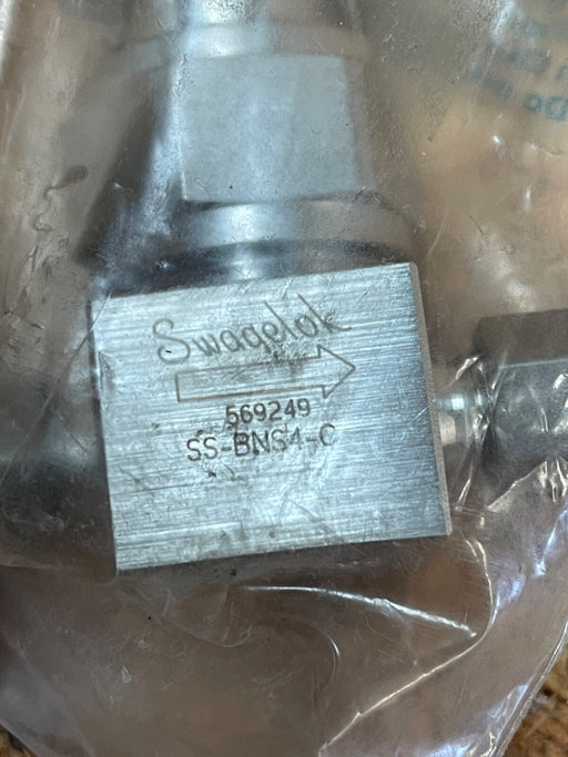 Swagelok – SS‑BNS4‑C – 316L SS High‑Purity Bellows‑Sealed Pneumatic Valve