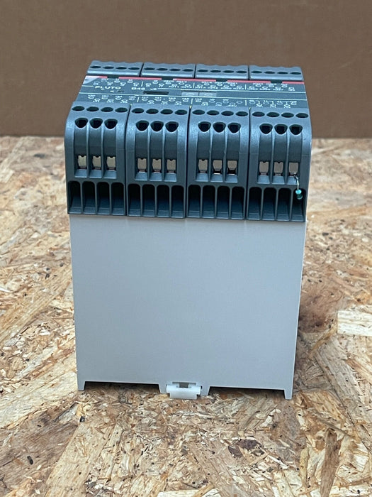 ABB – 2TLA020070R1700 – Pluto B46 v2 Safety Programmable Controller, 24 V DC