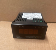 SHIMADEN SD20 - SD20-490-100024-E0 - Temperature Controller Display