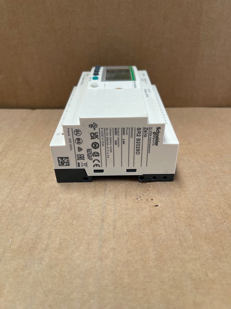 Schneider Electric – SR2B202BD – Zelio Logic Compact Smart Relay 24 V DC 20 I/O