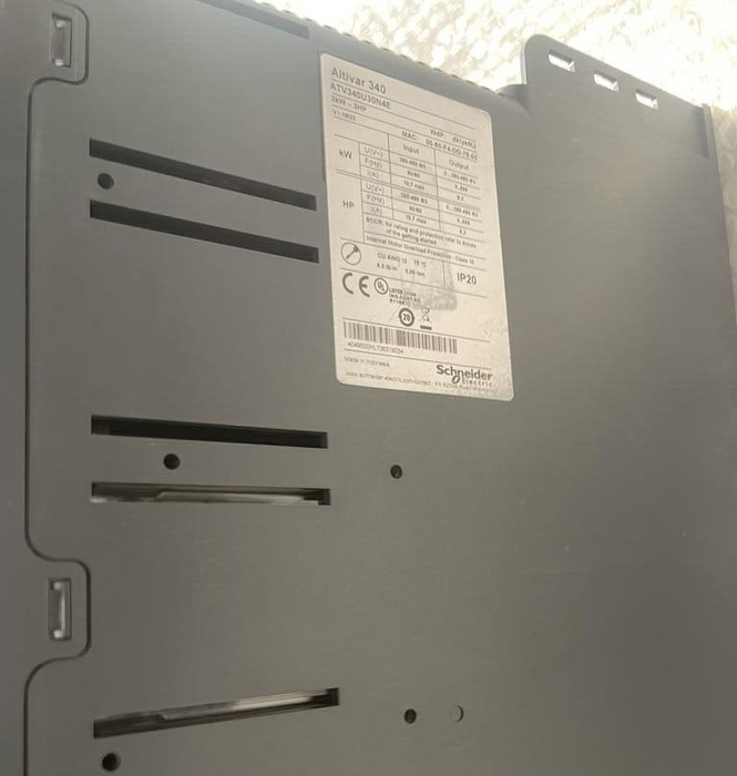 Schneider Electric, ATV340U30N4E Altivar 340, 3kW - 3HP Variable Speed Drive