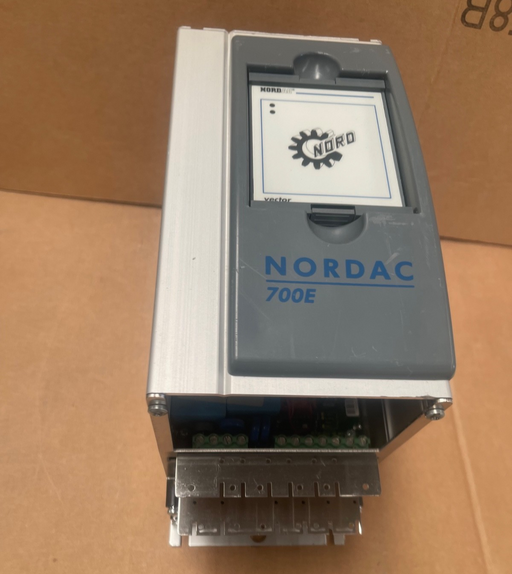 NORD – SK 700E-301-340-A – NORDAC SK 700E 3 kW Frequency Inverter