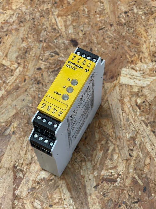 Wieland – R1.188.0530.1 – SNZ 4052K‑A Two‑Hand Control Safety Relay, 24 VAC/DC