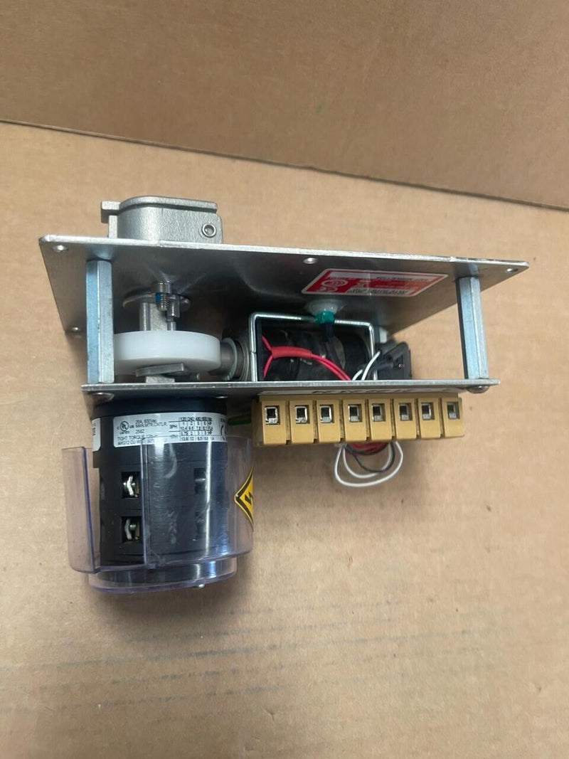 Allen-Bradley - 440T-MSRUE110A - Locking Switch