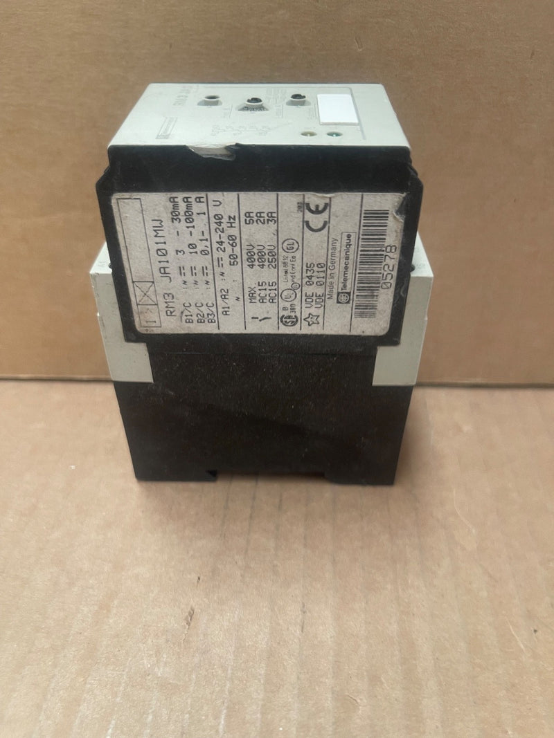 Telemecanique – RM3 JA101MW – Programmable Relay / Timer Module 24-240 VAC/DC