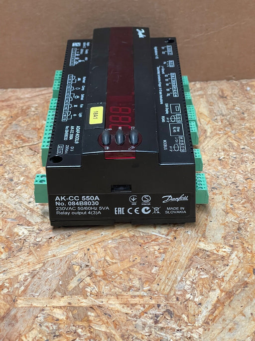 Danfoss – AK‑CC 550A (084B8030) – 230 V Case/Room Controller with MODBUS