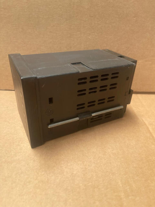 JUMO - 703560/10-001-1-1-01/00 - DICON 1000 Universal Process Controller