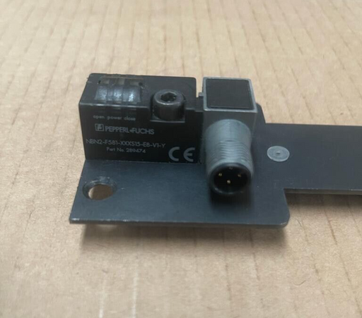 Pepperl+Fuchs NBN2-F581-XXXS15-E8-V1-Y / 289474 Proximity Sensor