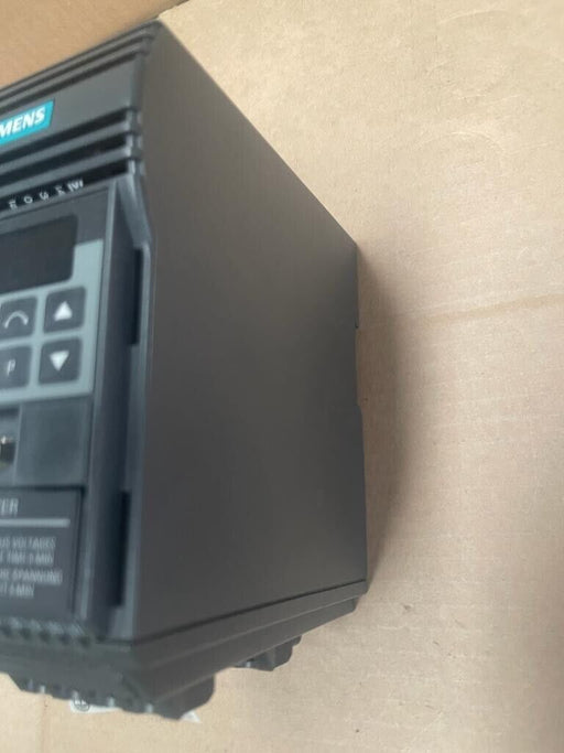 SIEMENS MICROMASTER 6SE9210-7CA40 0.16HP 120W 230V AC Speed Drive