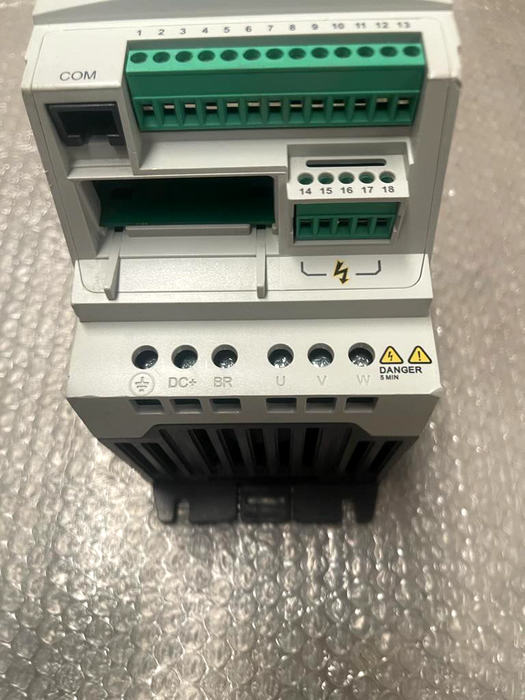 EATON VFD DA1-344D1FB-A20C 1.5kW 2HP 3P 380-480VAC