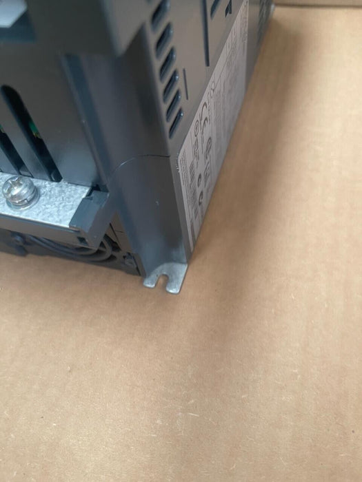 Schneider Electric Altivar 71 - ATV71H075M3 - VFD 0.75kW/1HP 200-240VAC