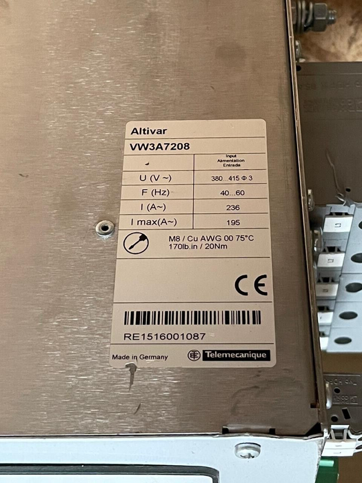 Schneider Electric Altivar - VW3A7208 - network braking unit 135 kW, 400 V