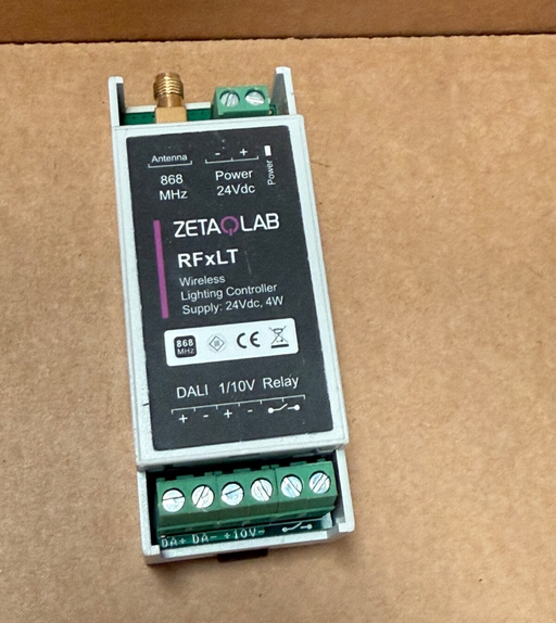 Zetaqlab – RFxLT – 868 MHz Wireless Lighting Controller, 24VDC, DALI/1–10V