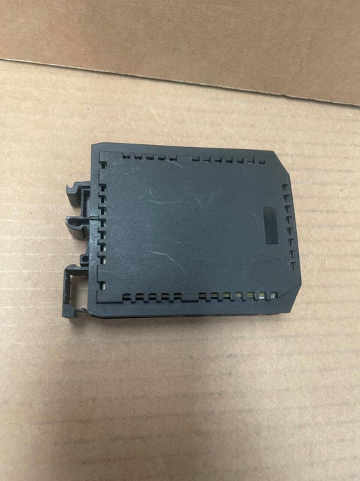 ABB CC-E I/I 1SVR011718R2500 Signal Converter