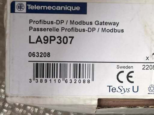 Telemecanique TeSys LA9P307 Profibus-DP / Modbus Gateway