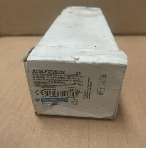 Telemecanique, XCSLF2725312, Safety interlock switch XCS metal 3 NC+1 NO 24V