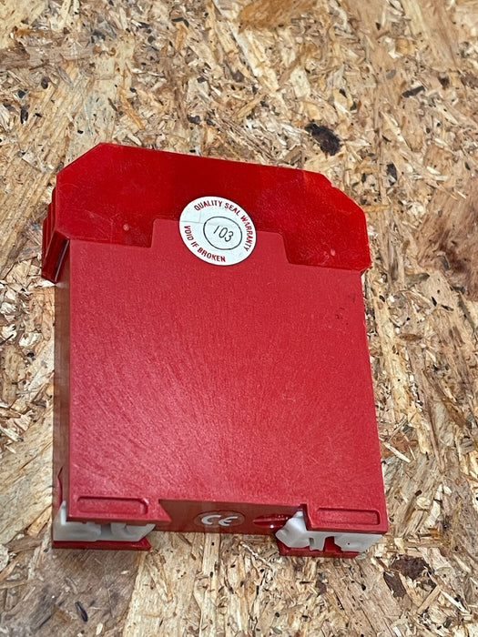Allen‑Bradley – 440N‑S32013 – Guardmaster Control Unit 24 V AC/DC Safety 32013