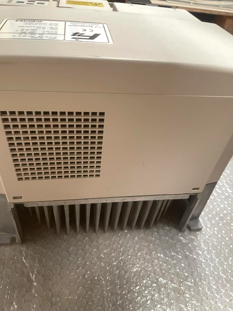 KEB F4 17.F4.F1H-3440 18.5kW 29KVA Frequency drive