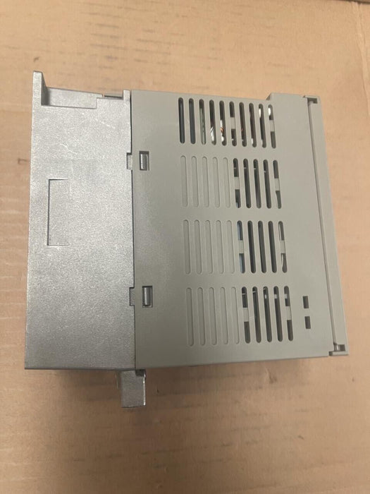 Schneider Electric SD328AU68S2 Lexium SD3 LXM motion control stepper motor drive