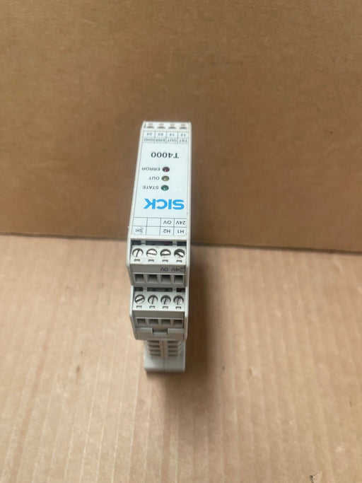 SICK – T4000-1RBA01 – Non-Contact Safety Switch / Evaluation Unit (24 V DC)