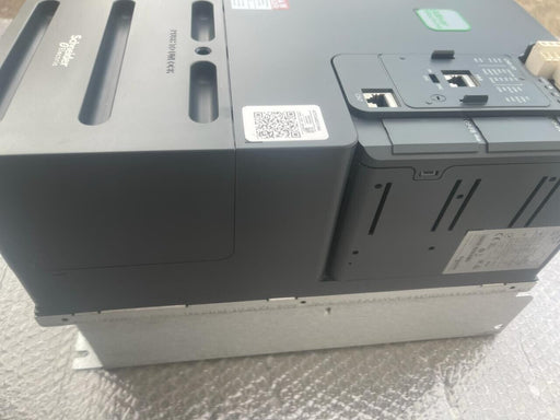 Schneider Electric Altivar Machine ATV340D11N4 AC Speed Drive 11kW/15HP 380/480V