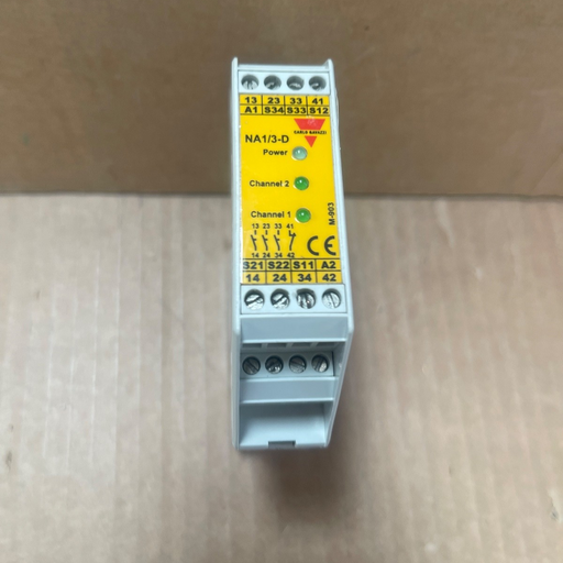Carlo Gavazzi – NA1/3-D Safety / Emergency Stop Module (24 V AC/DC)