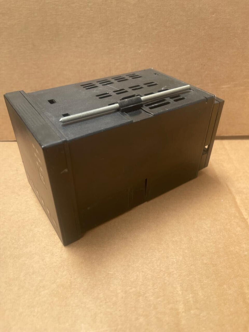 JUMO - 703570/081-1100-555551-23-54/00 - DICON 500 Universal Process Controller