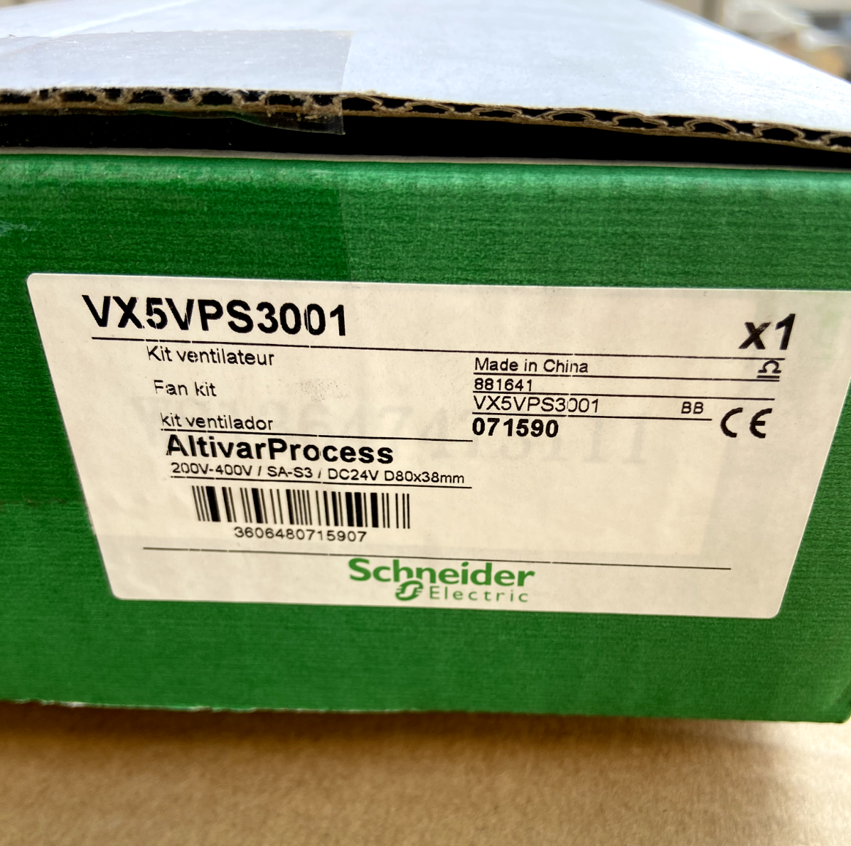 Schneider Electric VX5VPS3001 Fan Kit AltivarProcess 200 400V DC24V schneider-electric-vx5vps3001-fan-kit-altivarprocess-200-400v-dc24v