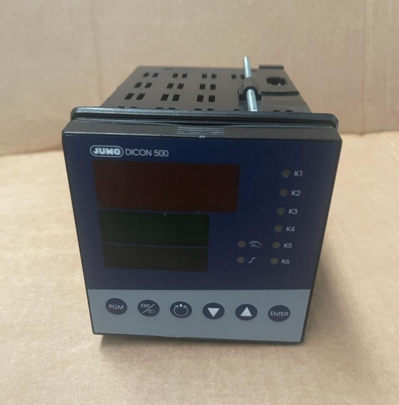 JUMO DICON 500 - 703570/081-1100-111100-23-00/00,061