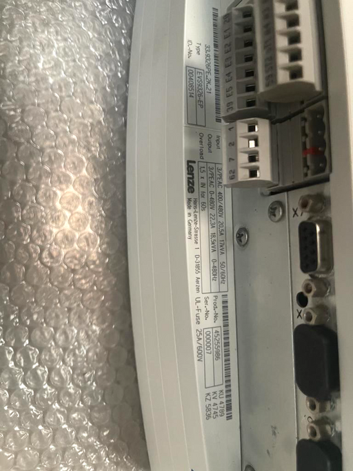 Lenze Servo Drive EVS9326-EP Prod-No.: 45255986
