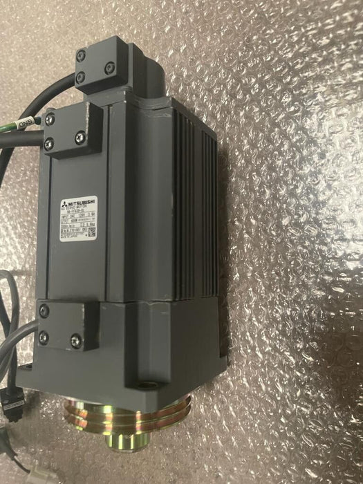 MITSUBISHI AC SERVO MOTOR HA-FF63B-UL 3AC 600W 3000r/min