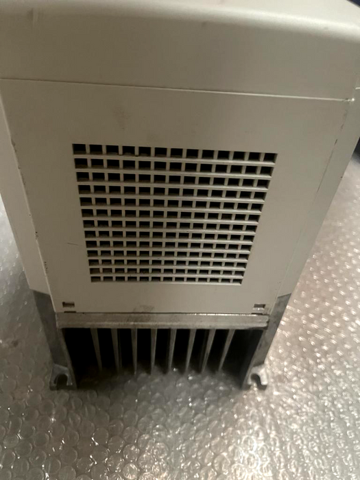 KEB KOMBIVERT F4 KEB 16.F4.C1G-3421 23KVA 380-480V