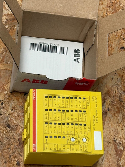 ABB – DI581‑S (1SAP284000R0001) – Safety Digital Input Module, 16 SDI, SIL 2/3