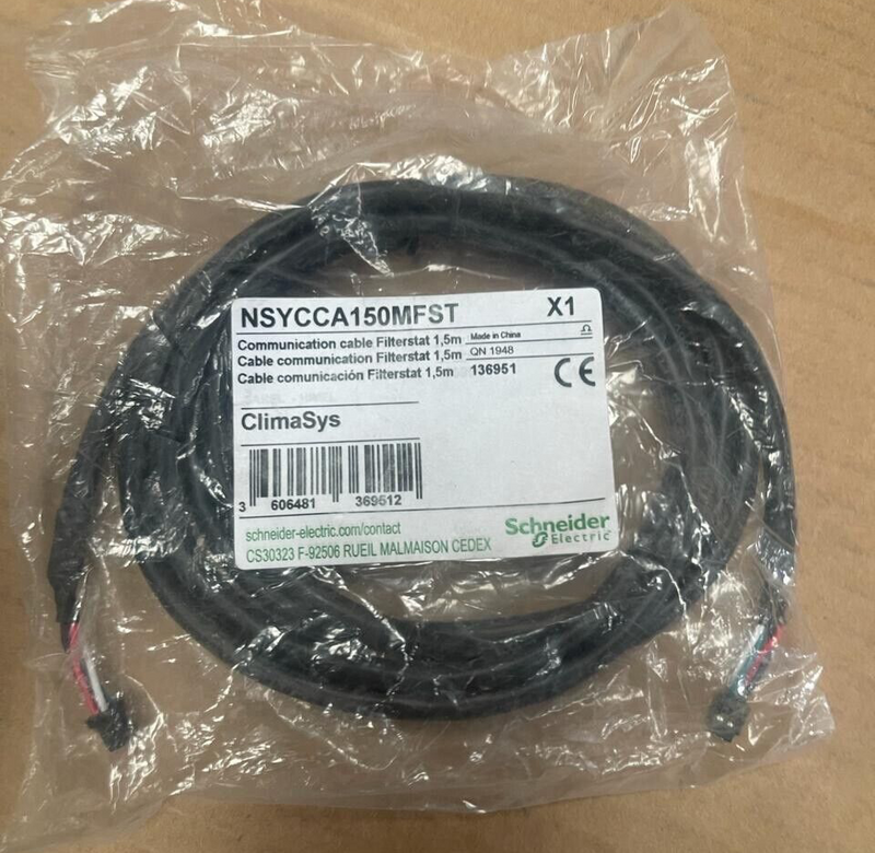 Schneider Eectric ClimaSys - NSYCCA150MFST - Communication Cable Filterstat 1,5m