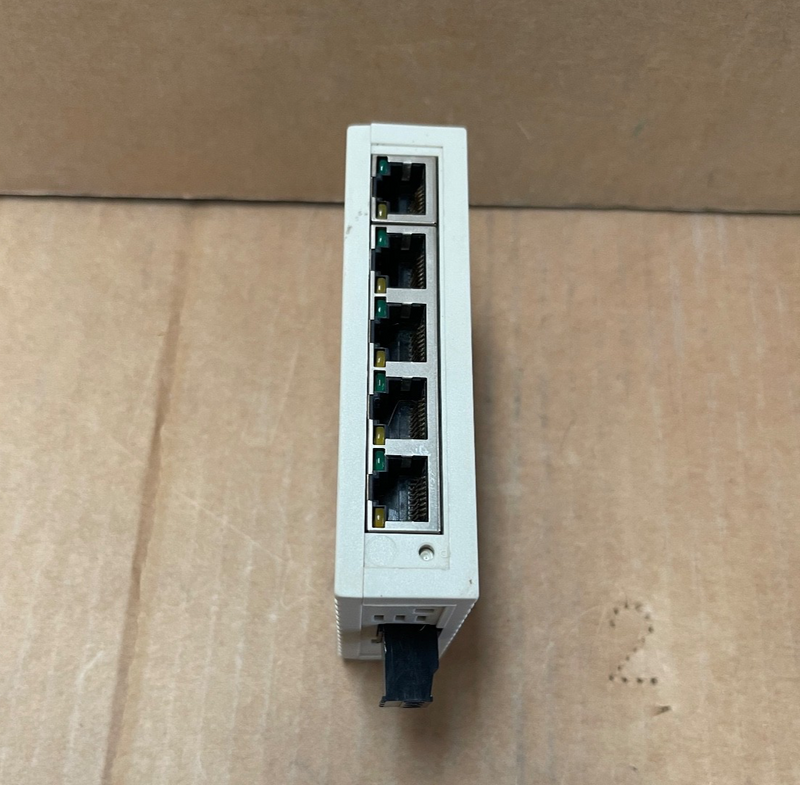 Schneider Electric – ConneXium – TCSESU053FN0 – Ethernet TCP/IP Unmanaged Switch