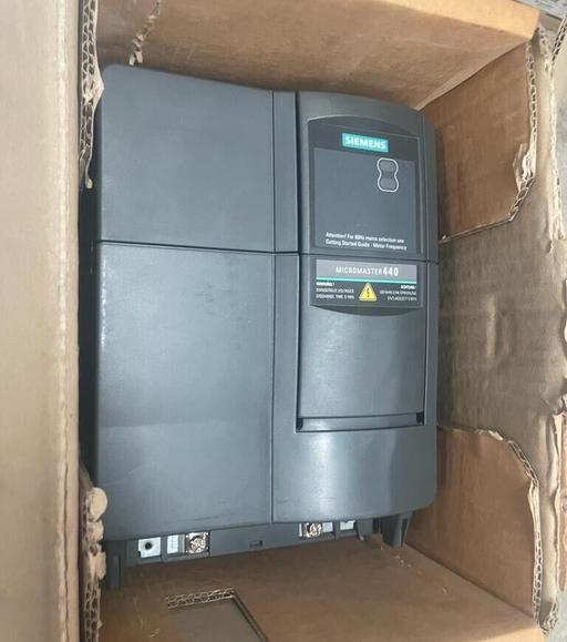 SIEMENS MICROMASTER 440 6SE6440-2AD27-5CA1 7.50kW 380-480VDC VFD