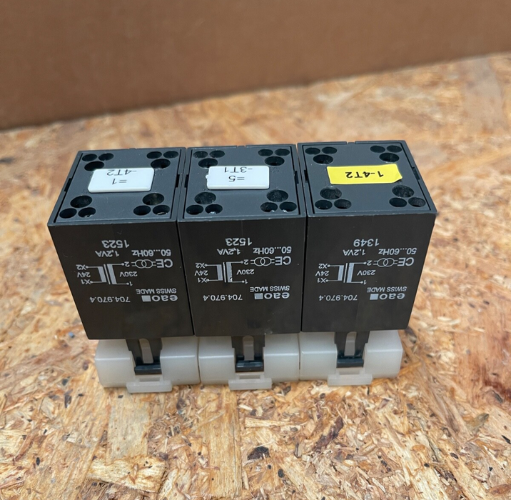EAO - 704.970.4 - Lamp Transformer, 230 V AC to 24 V AC, 50 mA, Panel Mount