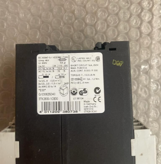SIEMENS, 3TK2830-1CB30, SIRIUS safety relay with relay enabling circuits