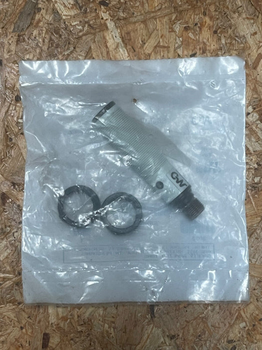 Micro Detectors – SS3/DP‑0E – M18 Tubular Diffuse Photoelectric Sensor