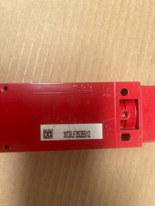 Telemecanique, XCSLF3535512, Safety interlock switch 2 NC+4 NO 24V