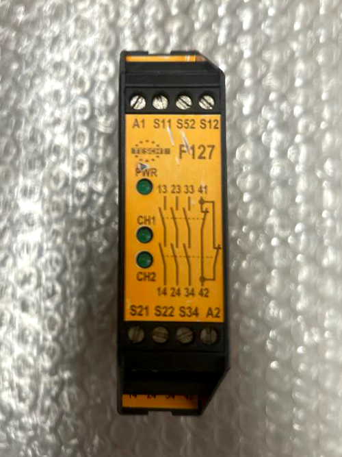 Tesch 07400074 Typ F127x101 Safety relay