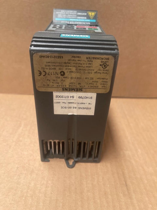 Siemens - 6SE3212-8CA40 - MICROMASTER Vector Drive, 0.55 kW, 230V