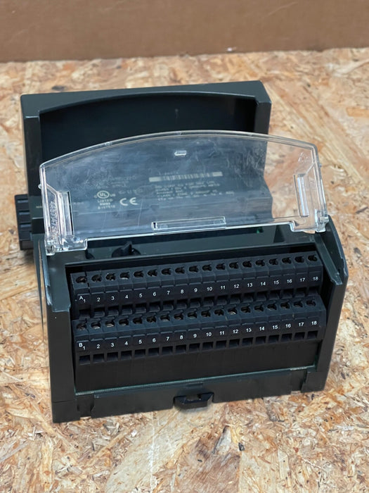 GE Fanuc – IC200CHS002D – VersaMax Box‑Style I/O Carrier 36-Terminal, 0–264 VAC