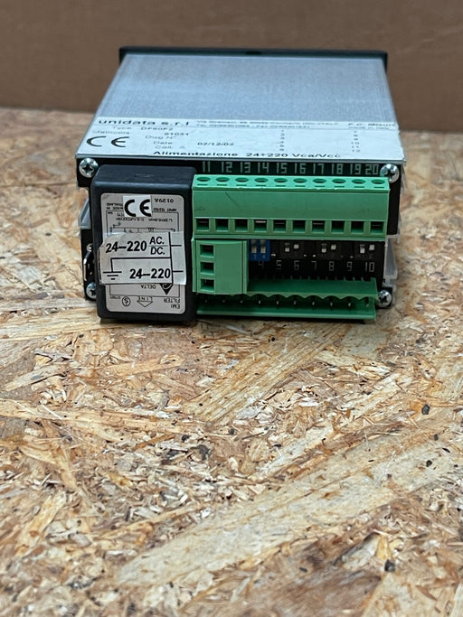 Unidata S.r.l. – DF60F2 – Digital Panel Process Indicator, 4-Digit Display