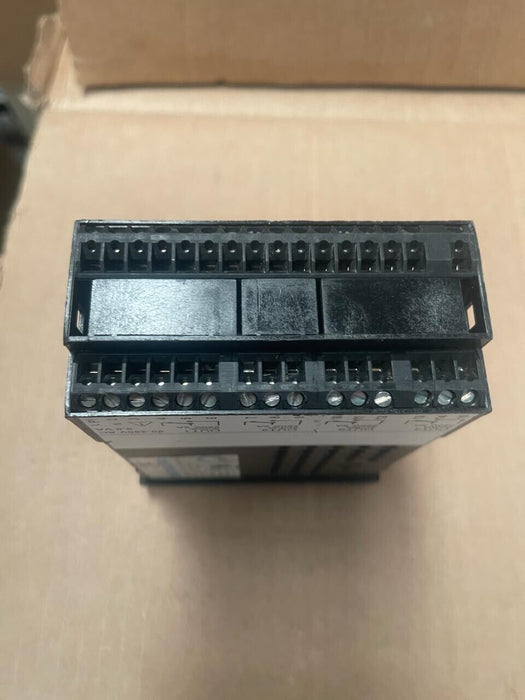 PMA KS90 - KS90-110-0100D-000 - PID Universal process controller